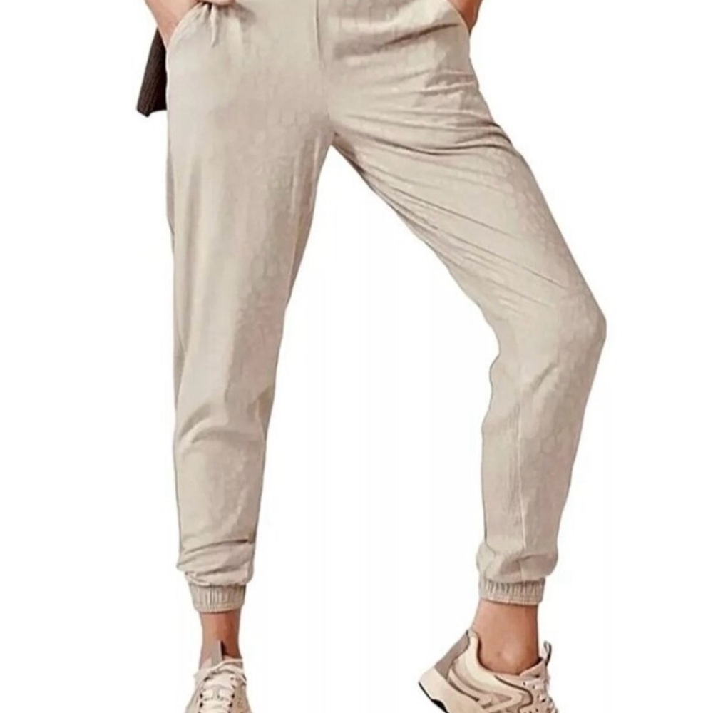 Athleta Brooklyn Textured Jogger Leopard Abalone